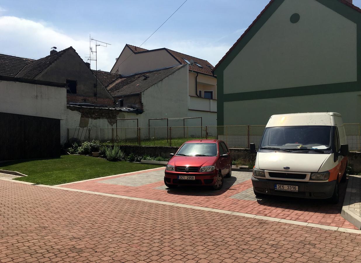 Apartmany Na Sadech Třeboň المظهر الخارجي الصورة
